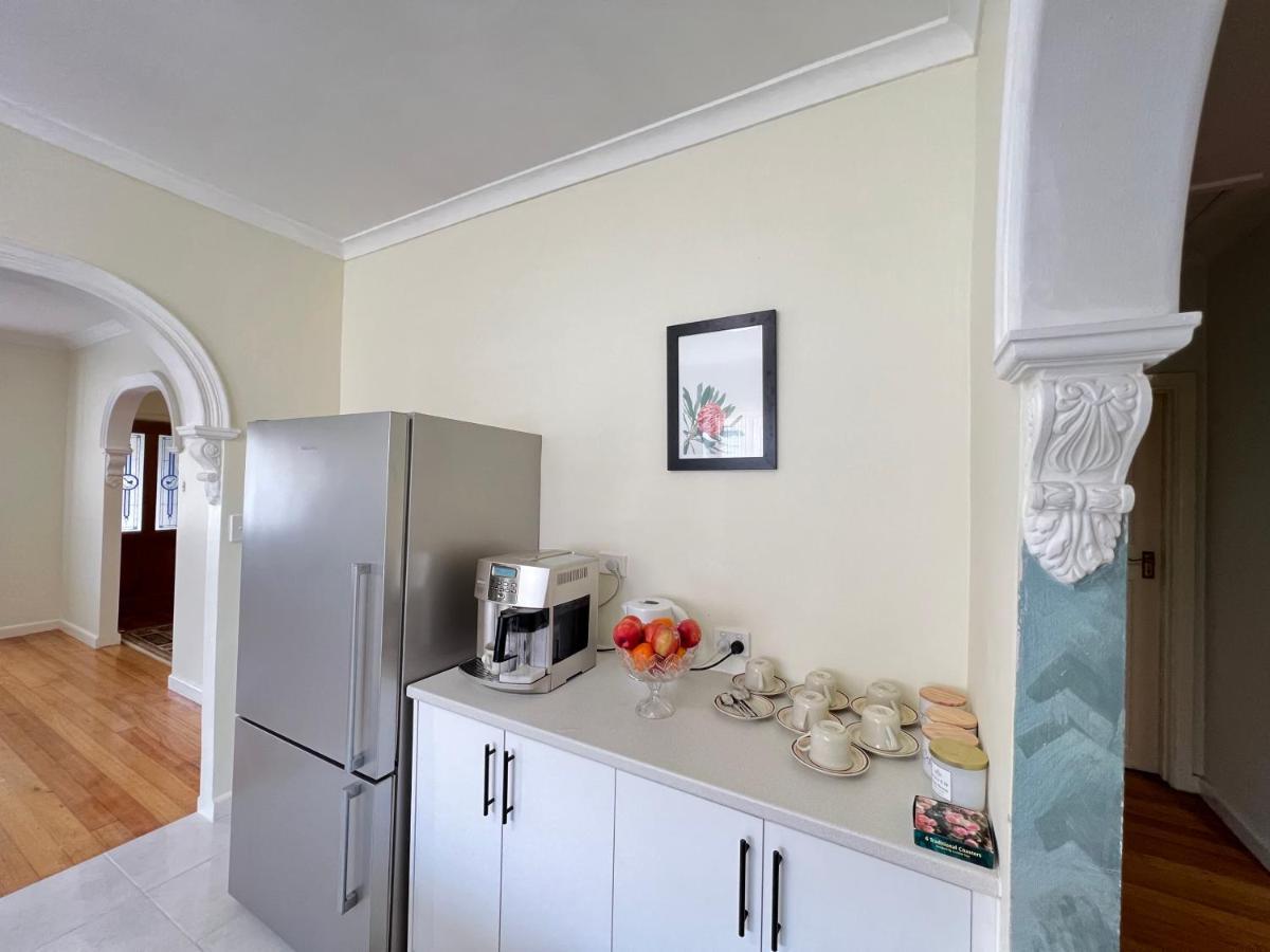 Cosy 4Br Home 15 Minutes Away From Melbourne Airport St Albans Εξωτερικό φωτογραφία