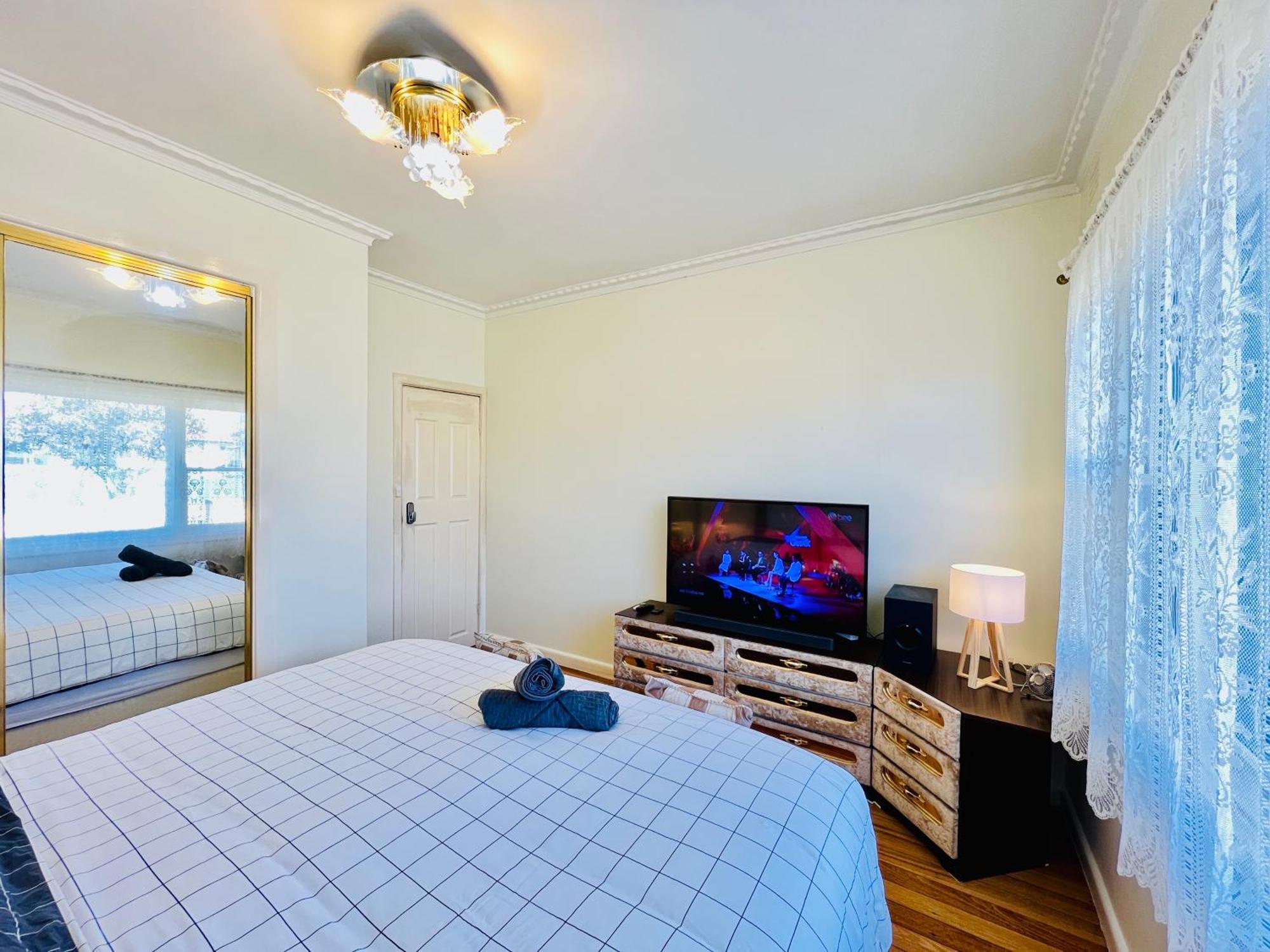Cosy 4Br Home 15 Minutes Away From Melbourne Airport St Albans Εξωτερικό φωτογραφία