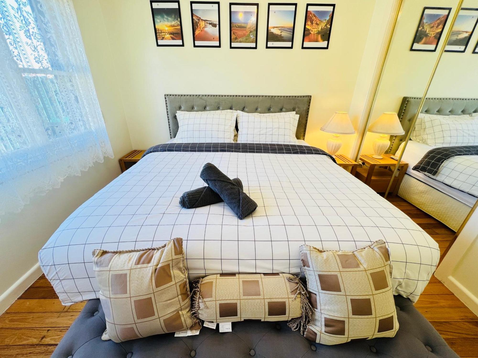 Cosy 4Br Home 15 Minutes Away From Melbourne Airport St Albans Εξωτερικό φωτογραφία