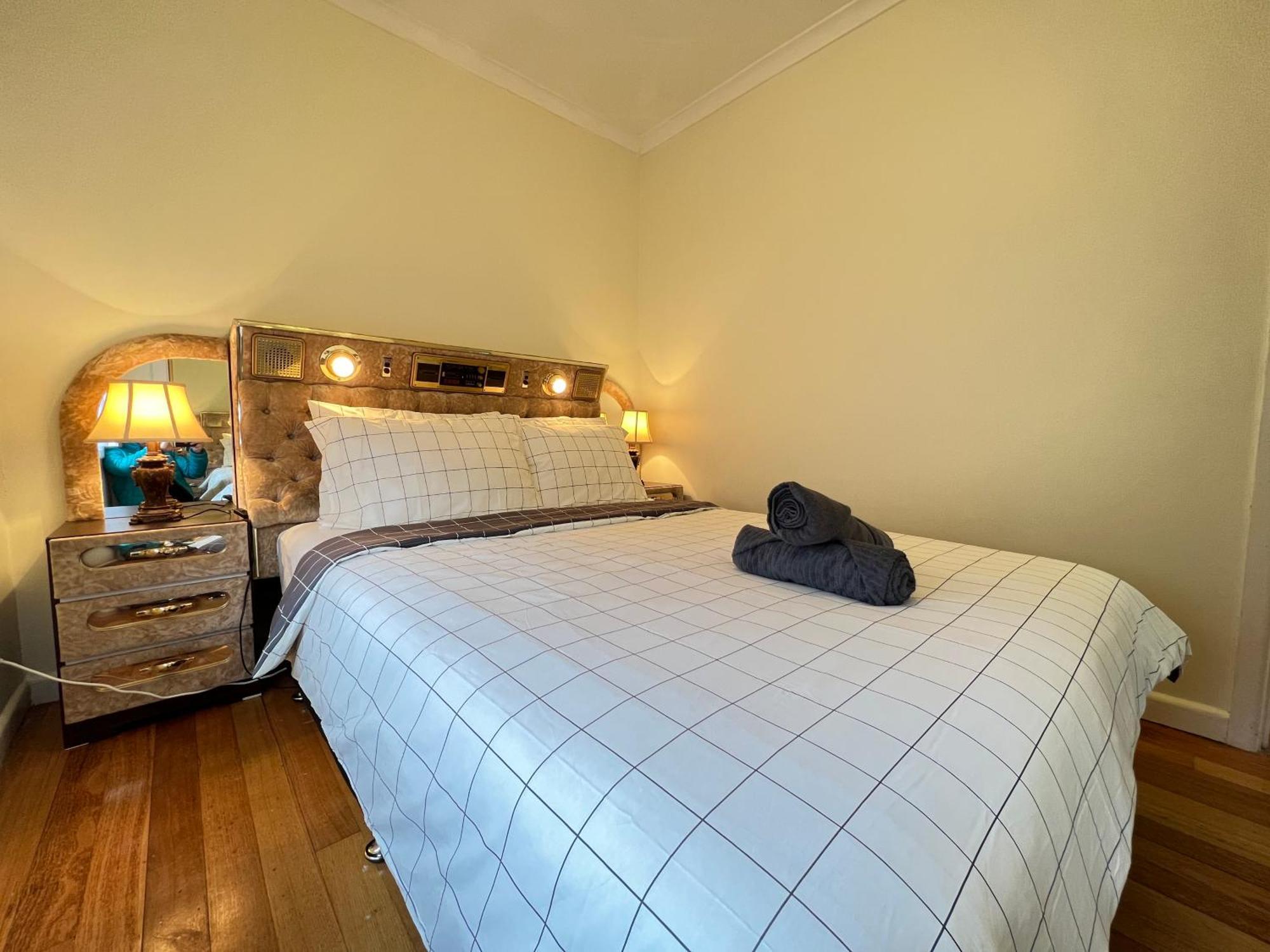 Cosy 4Br Home 15 Minutes Away From Melbourne Airport St Albans Εξωτερικό φωτογραφία
