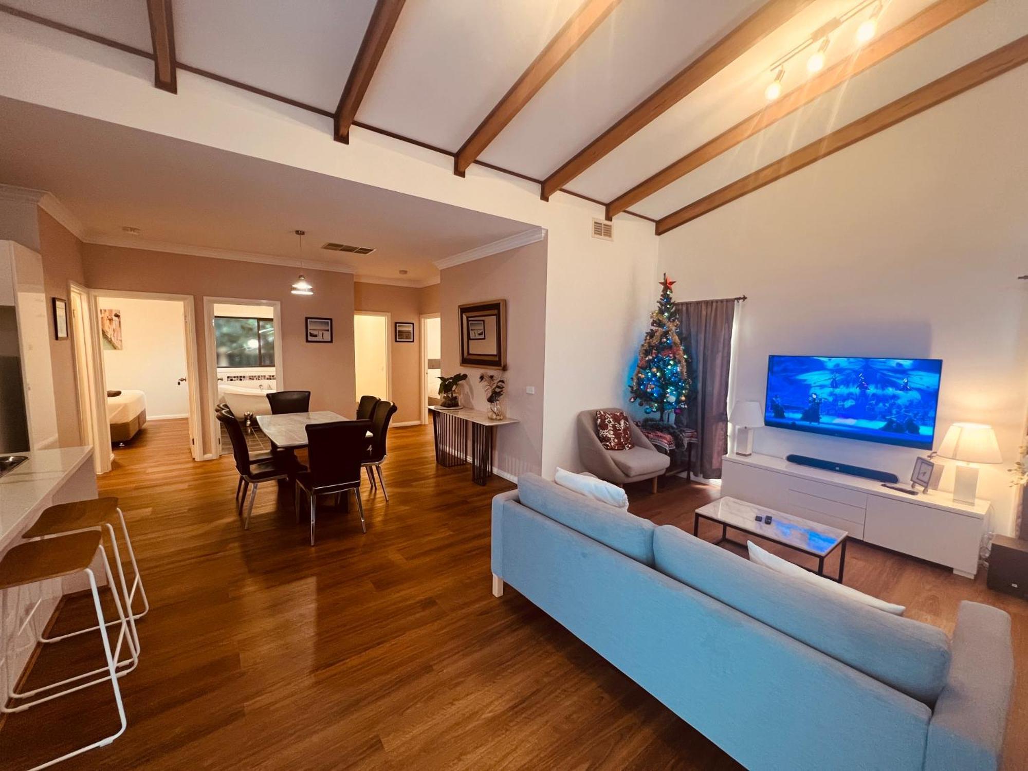 Cosy 4Br Home 15 Minutes Away From Melbourne Airport St Albans Εξωτερικό φωτογραφία